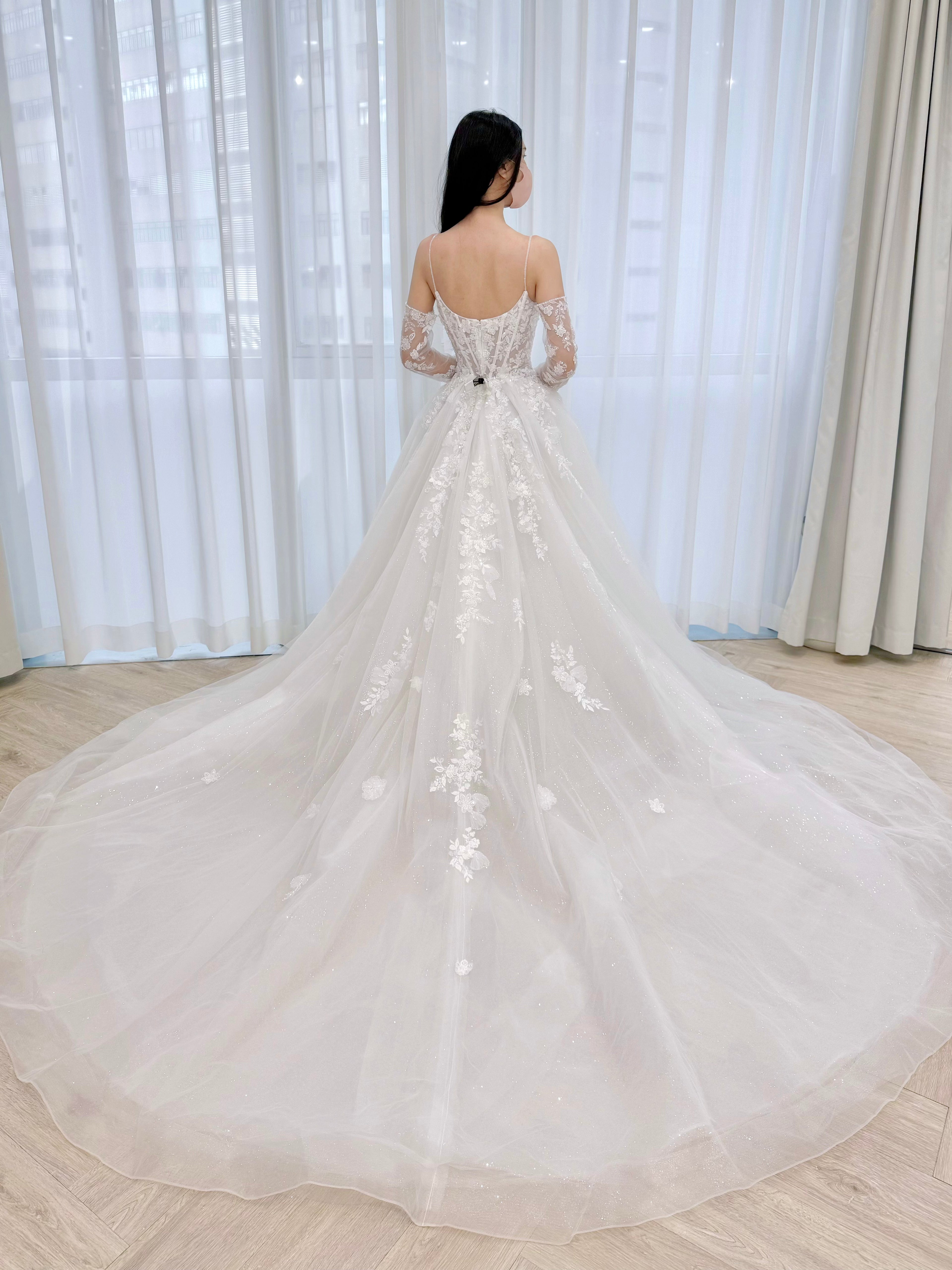 Spaghetti Strap Corset A-Line Wedding Dress with Detachable Lace Sleeves